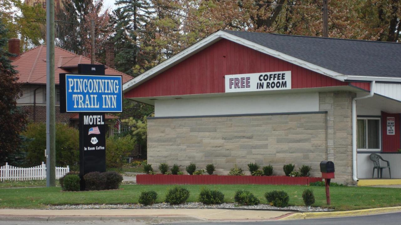 Pinconning Trail Inn Motel Exterior photo